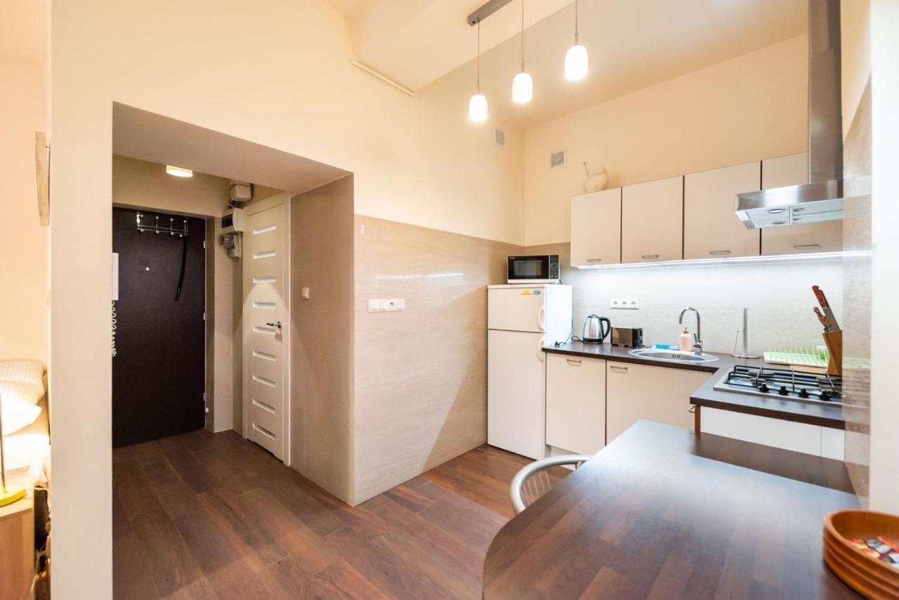 Ochota Rose Apartment *